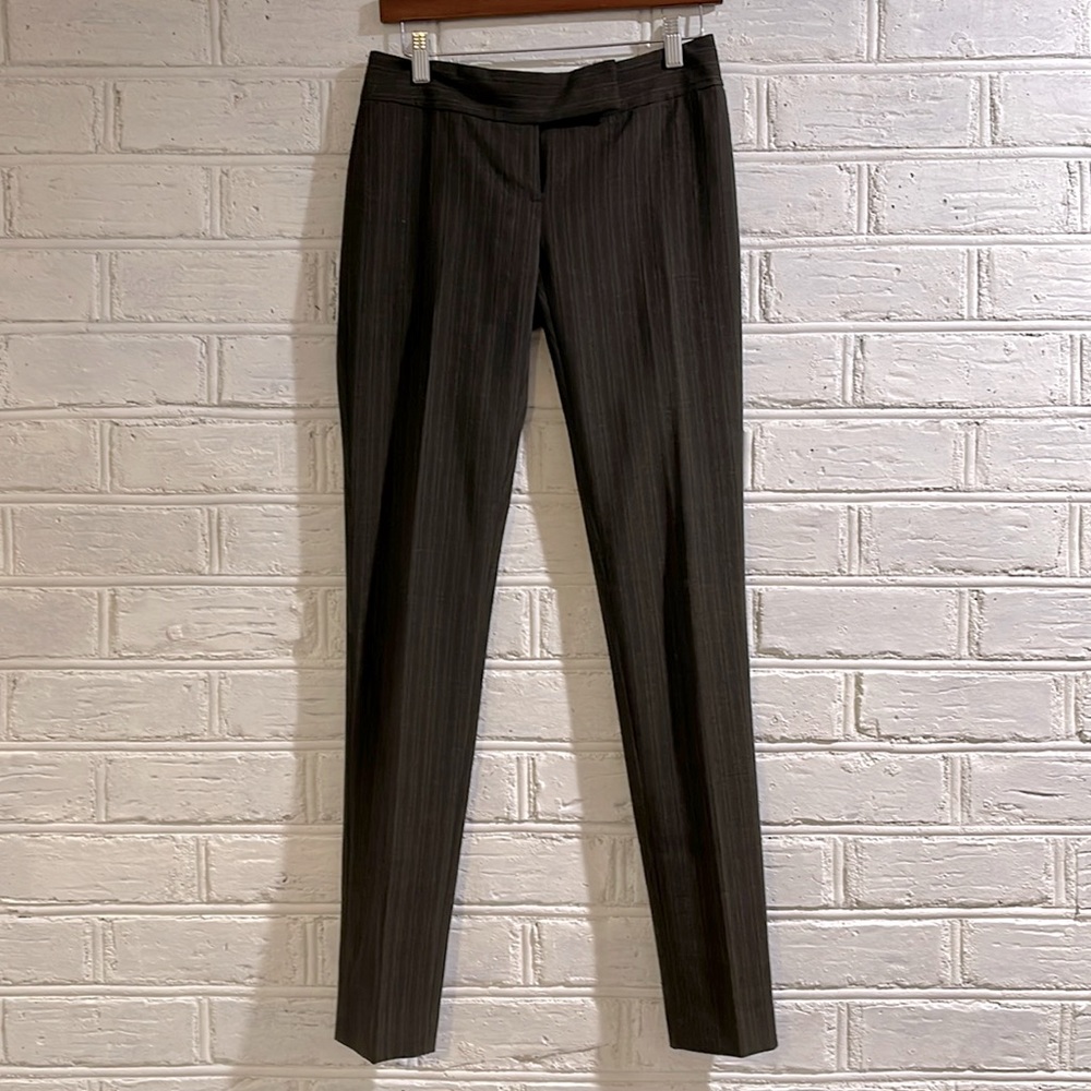Laundry by Shelli Segal ladies dress pants, size 0. EUC.
